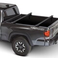 Yakima Bedrock HD - pätky pre pick-up korbu
